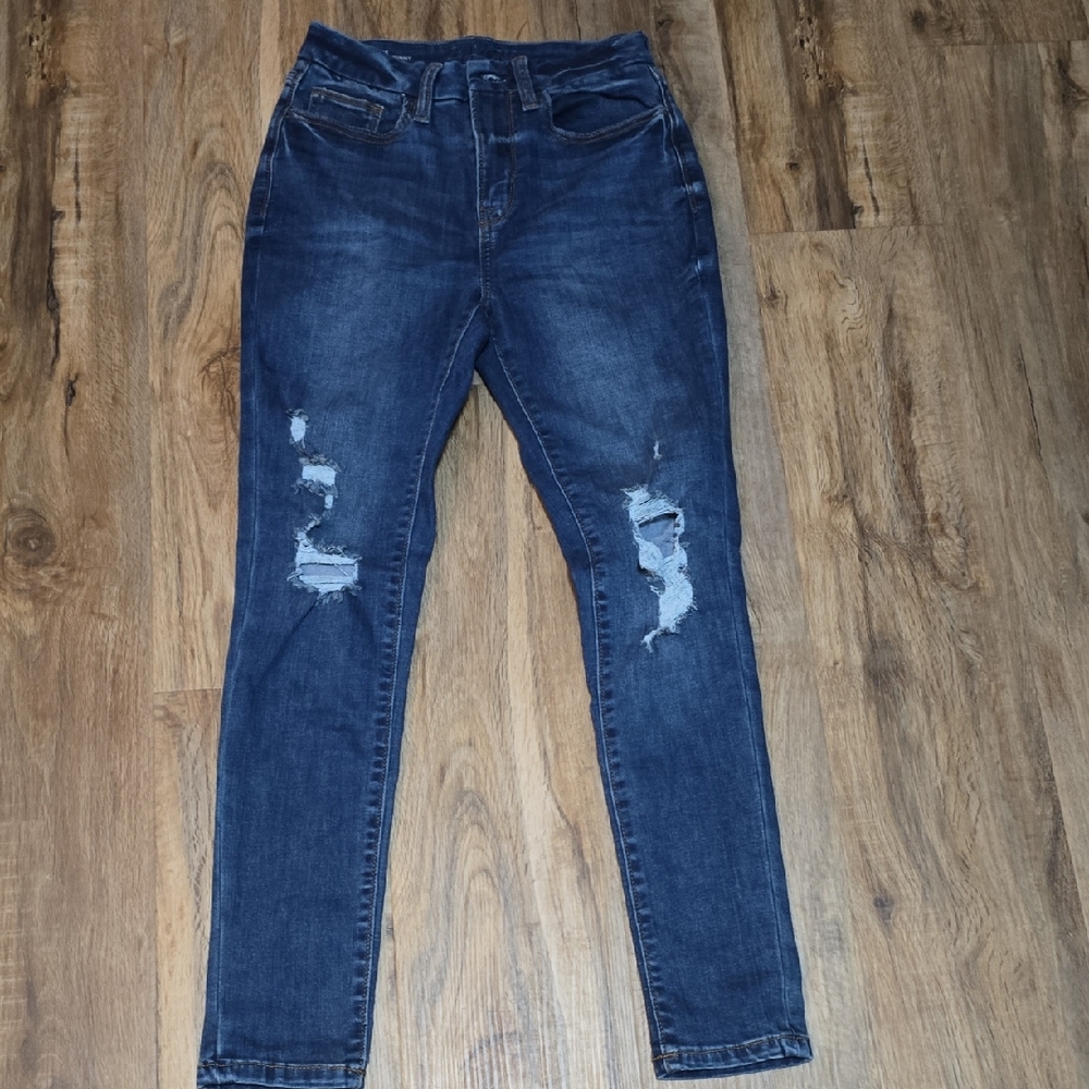 Arizona Jean Company Women's Dark Blue Distressed Skinny Jeans